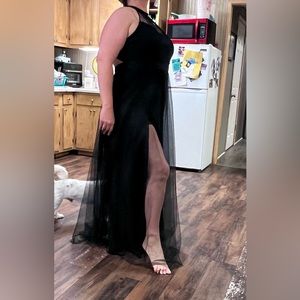 Fashion Nova Women’s Black Dress